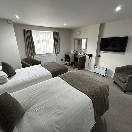 The Hind Hotel Wellingborough Ngoại thất bức ảnh